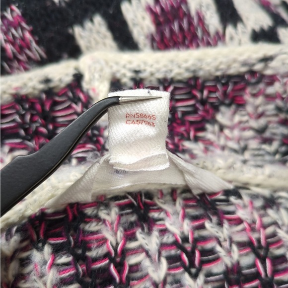 Sun & Shadow Aztec Print Knitted Sweater Open Long Cardigan- w/ flaws - Picture 8 of 13